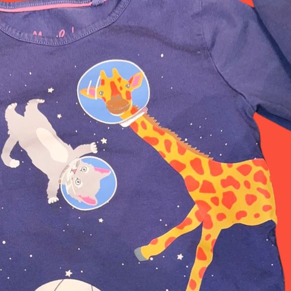Unisex Mini Boden Astronaut Space Glow in the Dark Long Sleeve Shirt 6/7 Years 1 - Picture 2 of 4